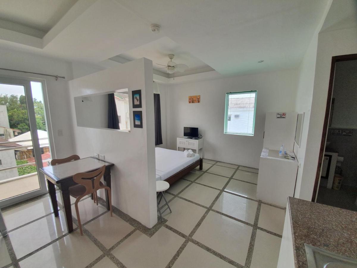 Clubboracay Apartelle Balabag  Zewnętrze zdjęcie