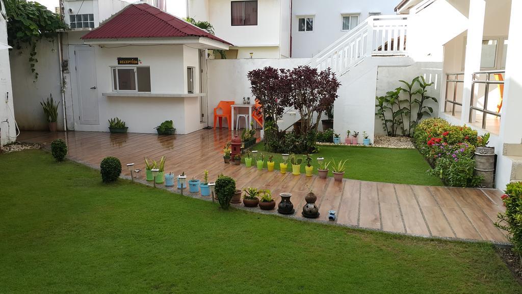 Clubboracay Apartelle Balabag  Zewnętrze zdjęcie